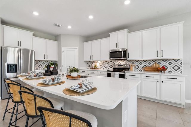 7629 BROAD RIVER AVENUE, Land O Lakes, FL 34638