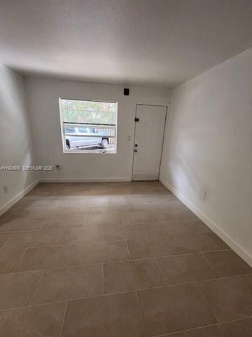 241 S Royal Poinciana Blvd 117, Miami Springs, FL 33166