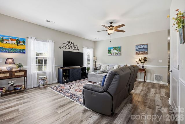 120 Elmwood Road, Statesville, NC 28625