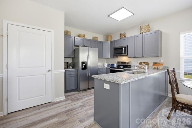 120 Elmwood Road, Statesville, NC 28625