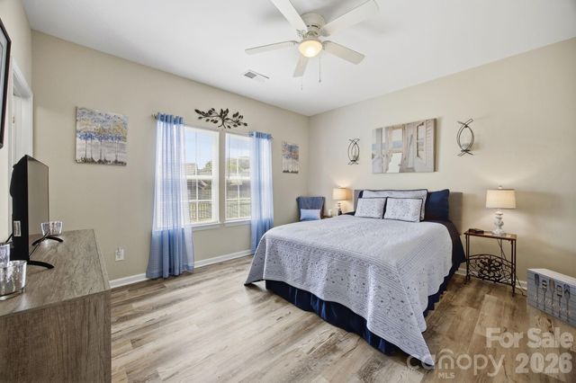 120 Elmwood Road, Statesville, NC 28625