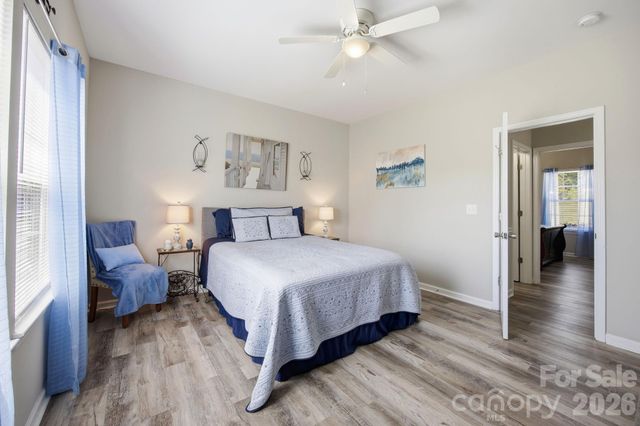 120 Elmwood Road, Statesville, NC 28625