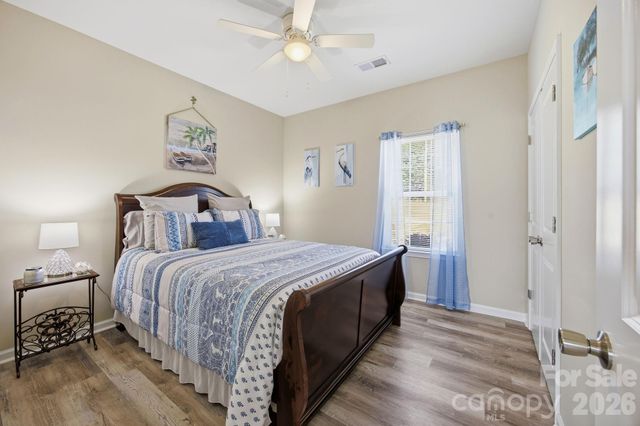 120 Elmwood Road, Statesville, NC 28625