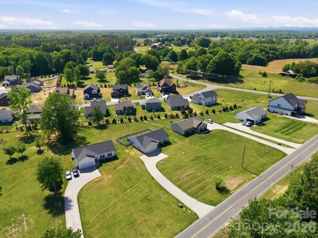 120 Elmwood Road, Statesville, NC 28625