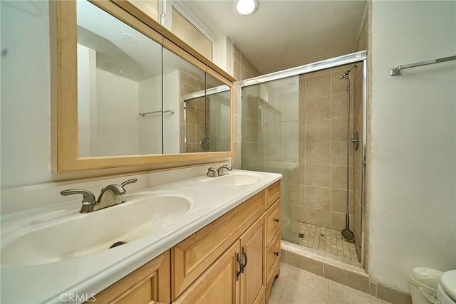 11831 Gothic, Granada Hills, CA 91344