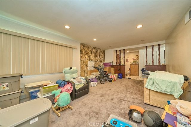 11831 Gothic, Granada Hills, CA 91344