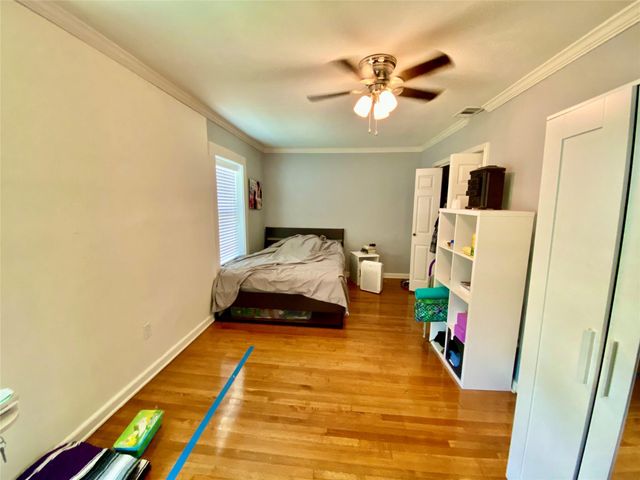 3209 Milburn Street, Houston, TX 77021