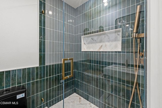 1284 Landsburn Circle, Westlake Village, CA 91361