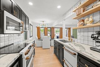 1284 Landsburn Circle, Westlake Village, CA 91361