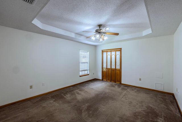 405 Cavaness Dr, Houma, LA 70364