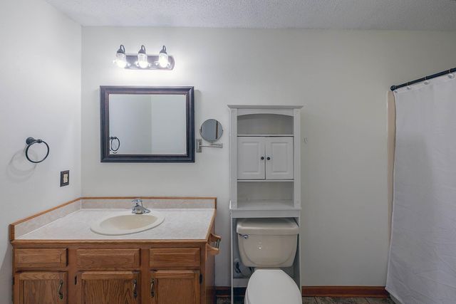 405 Cavaness Dr, Houma, LA 70364