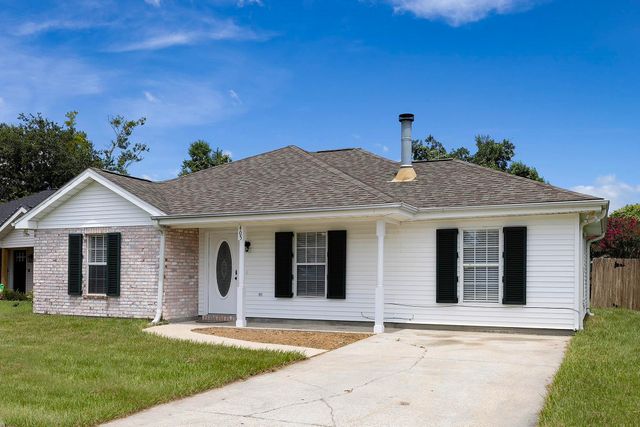 405 Cavaness Dr, Houma, LA 70364