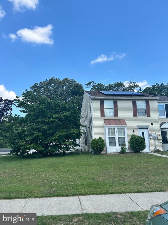 1 VICTORIA MANOR CT, Sicklerville, NJ 08081