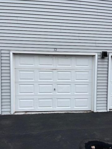 1601 N Innsbruck Drive 329, Fridley, MN 55432