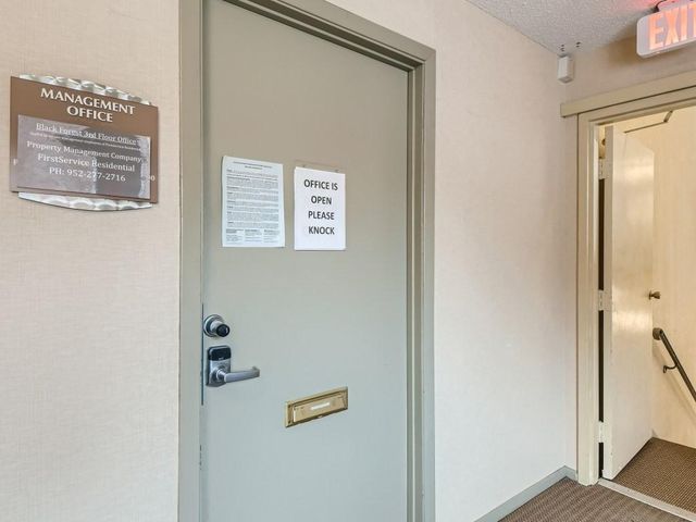 1601 N Innsbruck Drive 329, Fridley, MN 55432