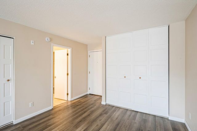 1601 N Innsbruck Drive 329, Fridley, MN 55432