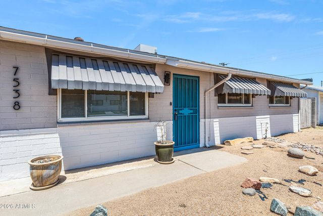 7538 E KIMSEY Lane, Scottsdale, AZ 85257