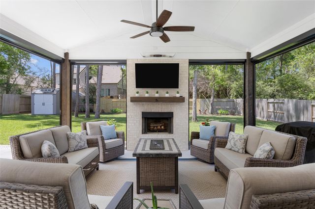 245 Scarlet Maple Way, Willis, TX 77318