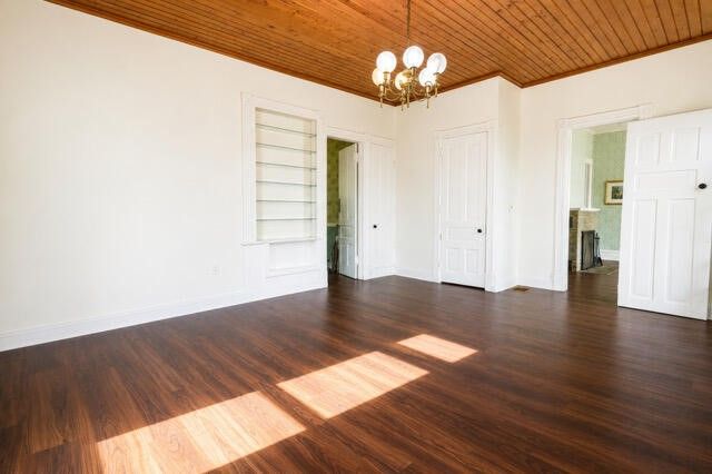 214 N Gremps Street, Paw Paw, MI 49079