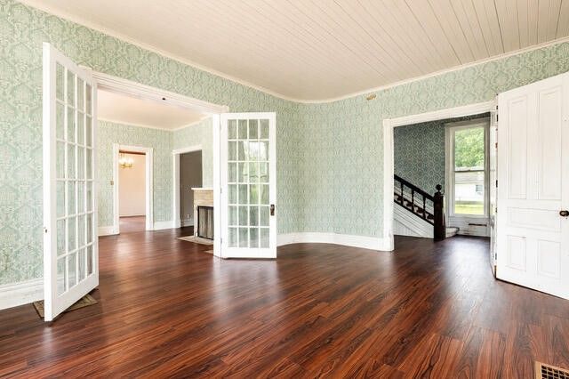 214 N Gremps Street, Paw Paw, MI 49079