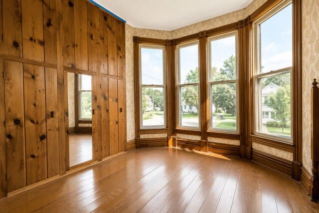 214 N Gremps Street, Paw Paw, MI 49079