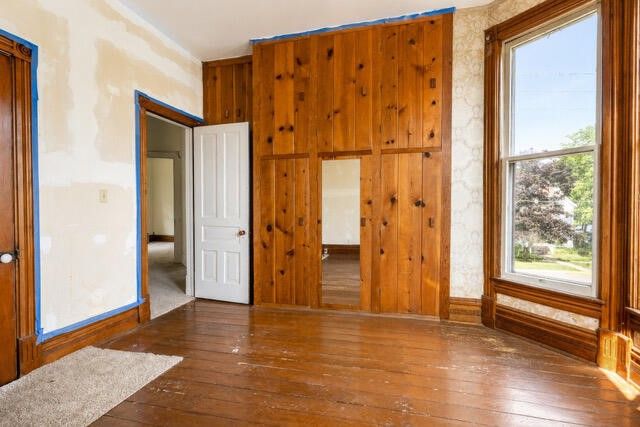 214 N Gremps Street, Paw Paw, MI 49079