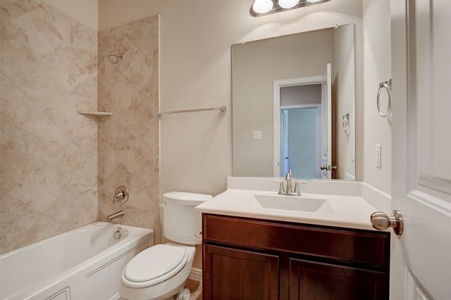 217 Baldwin Drive, Fate, TX 75189