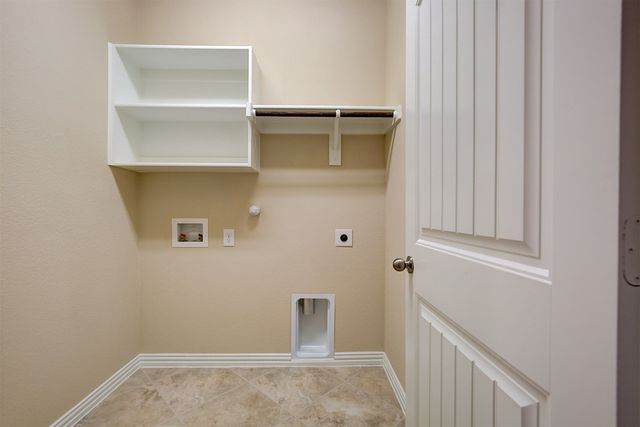 217 Baldwin Drive, Fate, TX 75189