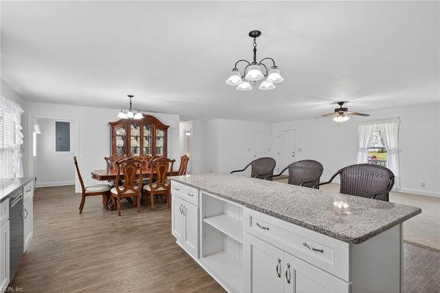 105 Homestead RD, Franklin, VA 23851