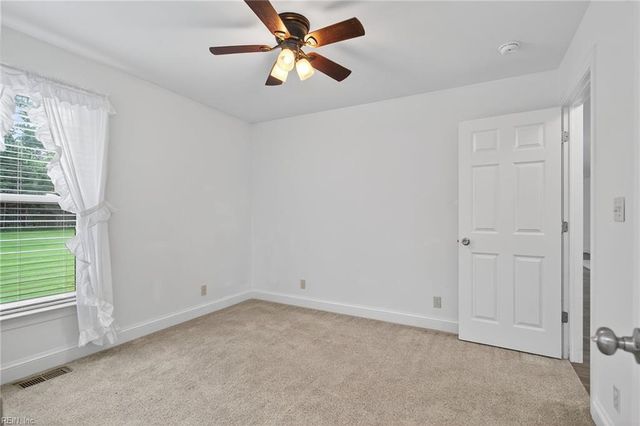 105 Homestead RD, Franklin, VA 23851