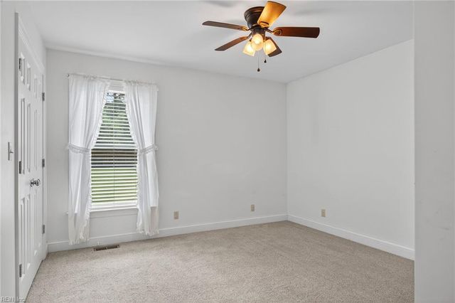 105 Homestead RD, Franklin, VA 23851