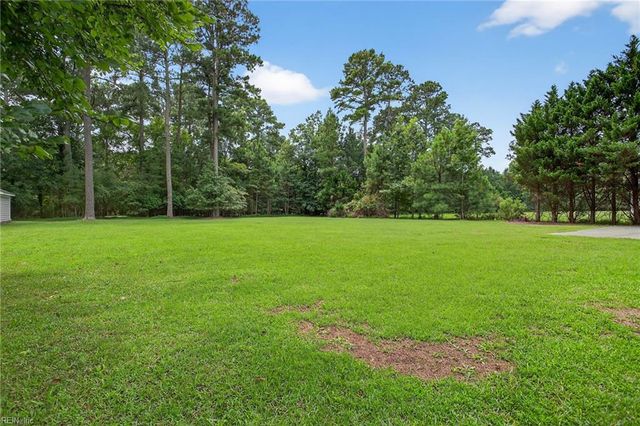 105 Homestead RD, Franklin, VA 23851