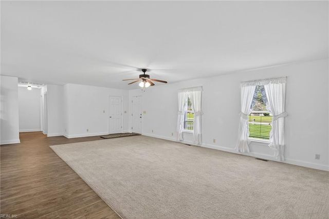 105 Homestead RD, Franklin, VA 23851