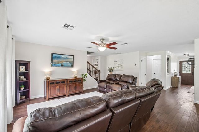 485 Bella Vista CIR, Kyle, TX 78640