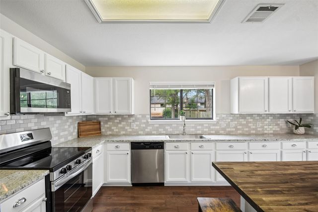 485 Bella Vista CIR, Kyle, TX 78640