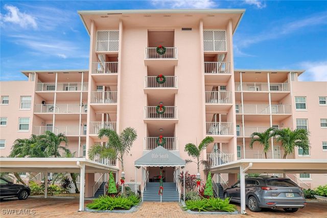 980 Huron CT 404, Marco Island, FL 34145