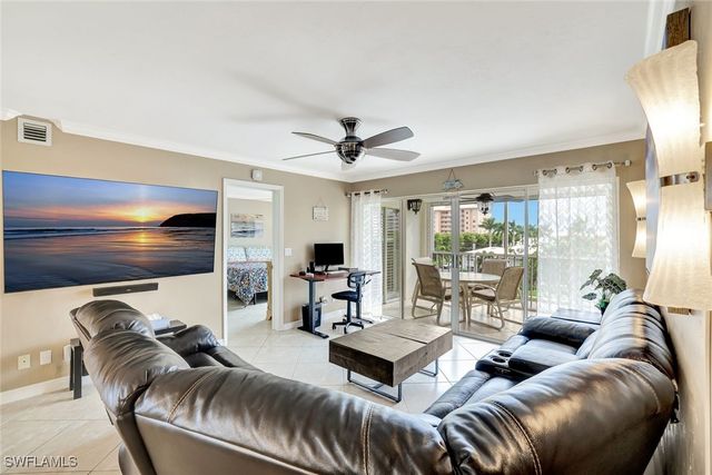 980 Huron CT 404, Marco Island, FL 34145