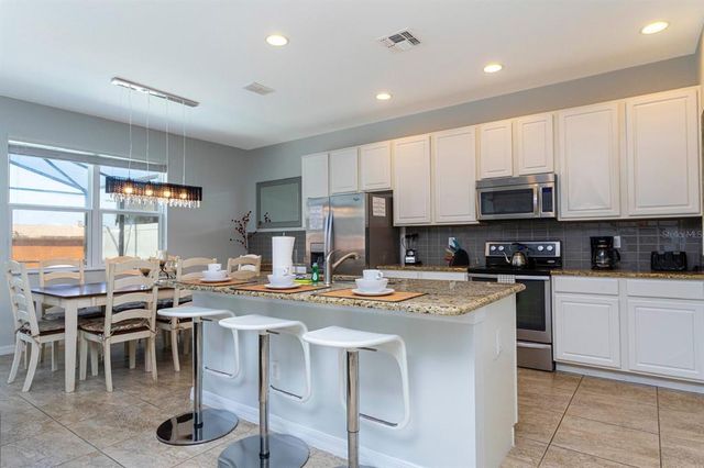 900 LAS FUENTES DRIVE, Kissimmee, FL 34746