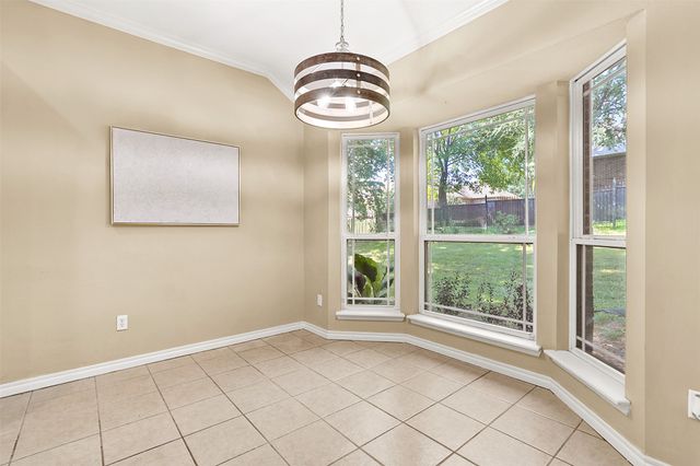 26327 E 112th Court S, Coweta, OK 74429