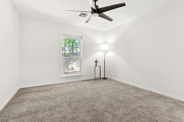 26327 E 112th Court S, Coweta, OK 74429