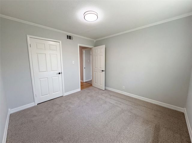 721 Briarwood Lane, Hurst, TX 76053