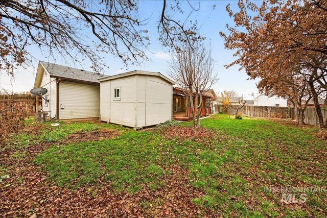 2922 W Willard St, Meridian, ID 83642