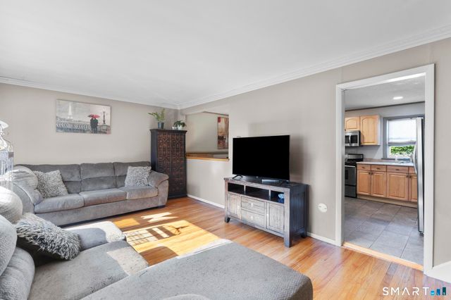 63 Bates Street, Hartford, CT 06114