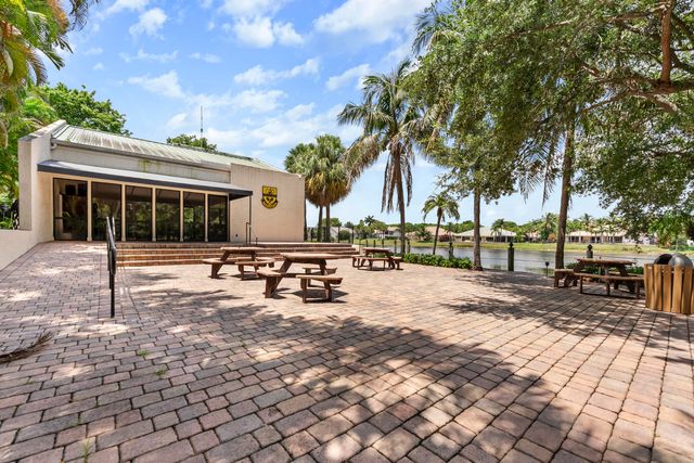 1812 SW 17th Street, Boca Raton, FL 33486