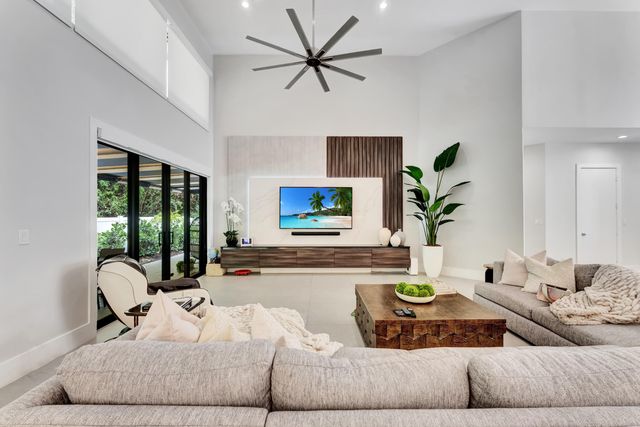 1812 SW 17th Street, Boca Raton, FL 33486