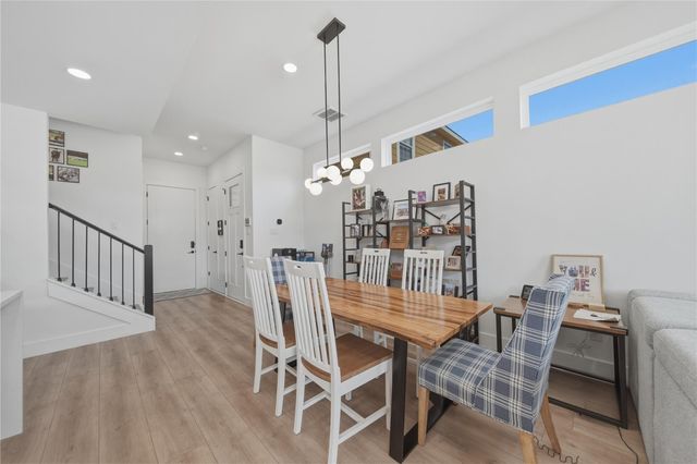 5220 Arapahoe Street, Houston, TX 77020