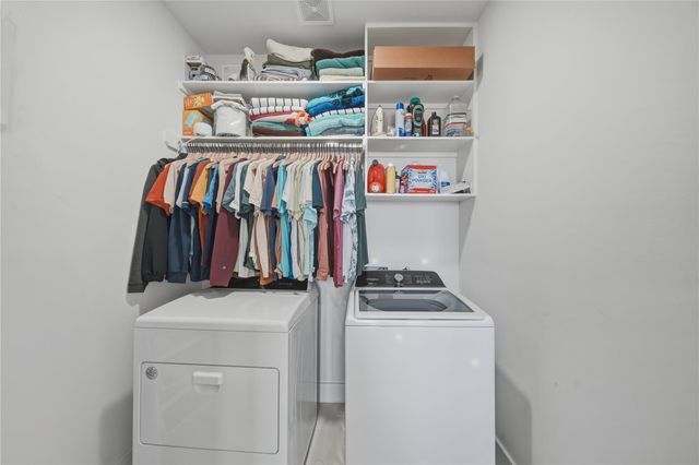 5220 Arapahoe Street, Houston, TX 77020