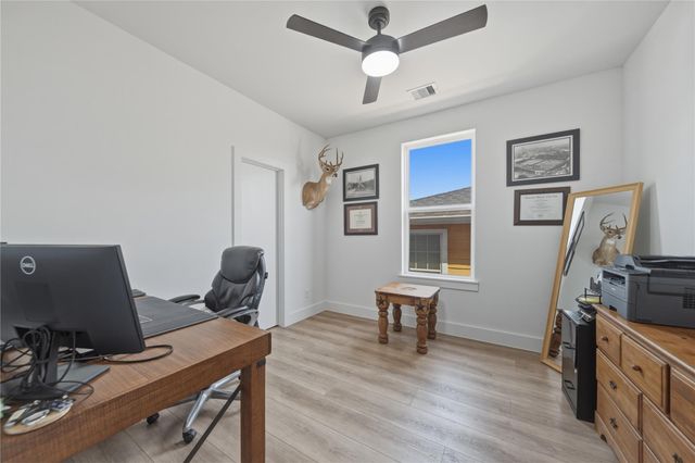 5220 Arapahoe Street, Houston, TX 77020