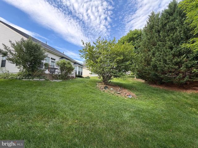 17248 FOUR SEASONS DR, Dumfries, VA 22025