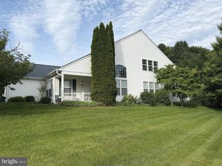 17248 FOUR SEASONS DR, Dumfries, VA 22025